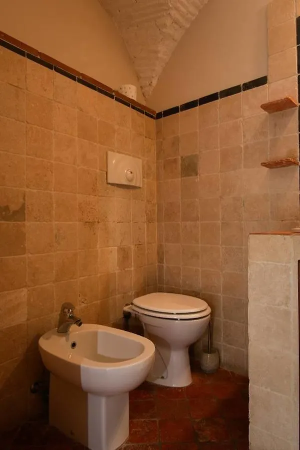 Cimarra Chiara - Ultra Luxurious Apt Near Coliseum Рим